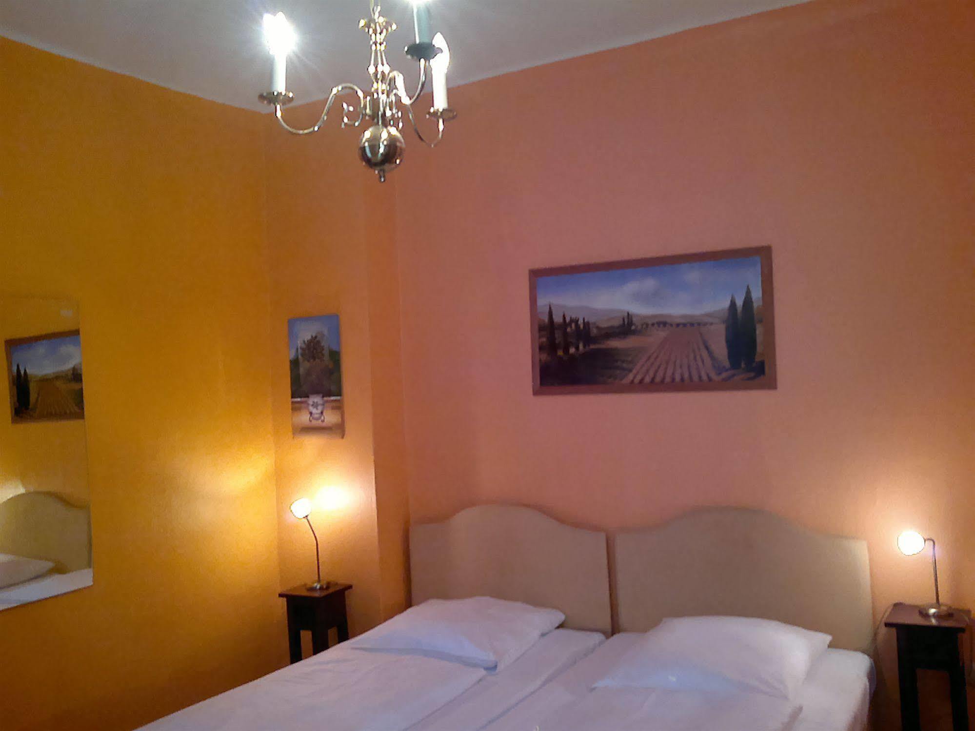Hotel Galleria Мюнхен Екстер'єр фото